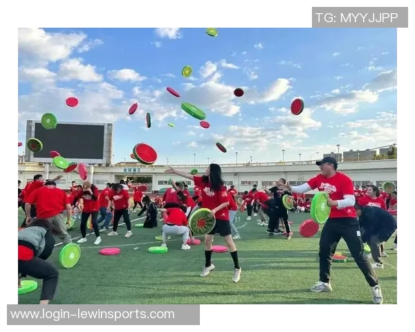 西安飞盘队实力强劲荣登全国运动飞盘力量排行榜第三名 西安飞盘队实力强劲荣登全国运动飞盘力量排行榜第三名