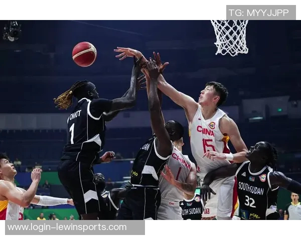 重庆篮球队在世界锦标赛中的耐力表现分析与点评 重庆篮球队在世界锦标赛中的耐力表现分析与点评