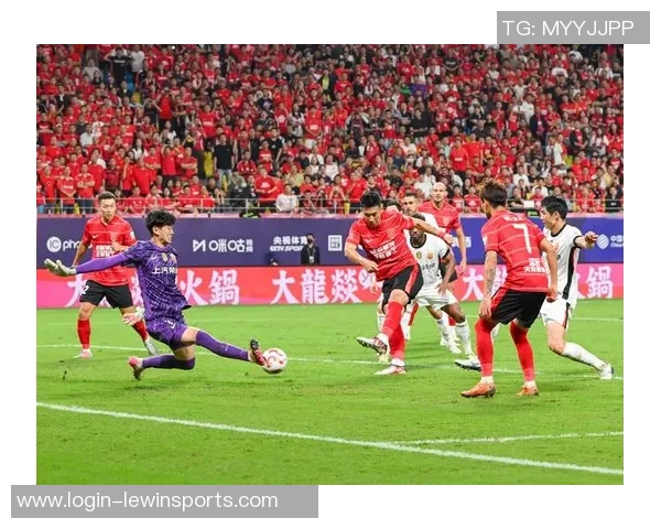 重磅专题探讨成都篮球队防守革新与欧冠足球的完美结合与发展潜力